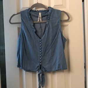 Tank top, chambray top